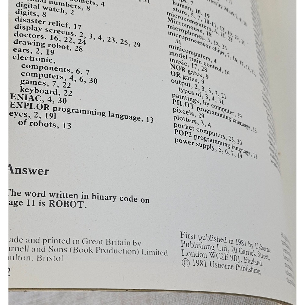 Usborne Guide To Computers Book 1983 Simple Introduction For Beginners Paperback - Picture 7 of 16
